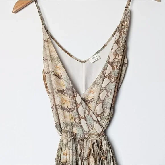 ❌SOLD ❌WILFRED Beaune Dress Pleated Wrap Midi Dress White Snake Print Small - Picture 9 of 11